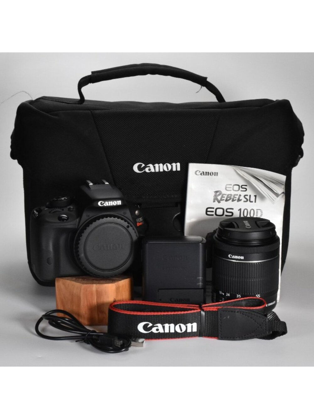 Canon EOS Rebel SL1 DSLR Camera 18-55mm STM Zoom Lens HD Video 5,560 Clicks MINT